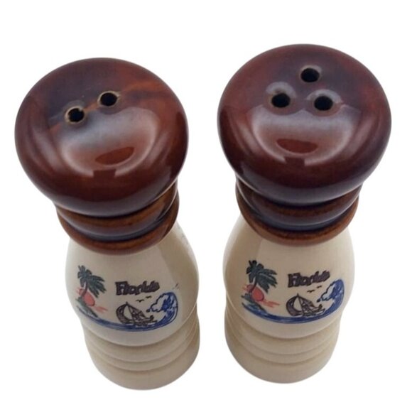 Vintage Ceramic Florida Souvenir Salt & Pepper Shakers 6.25" Collectible Beach - Picture 2 of 6